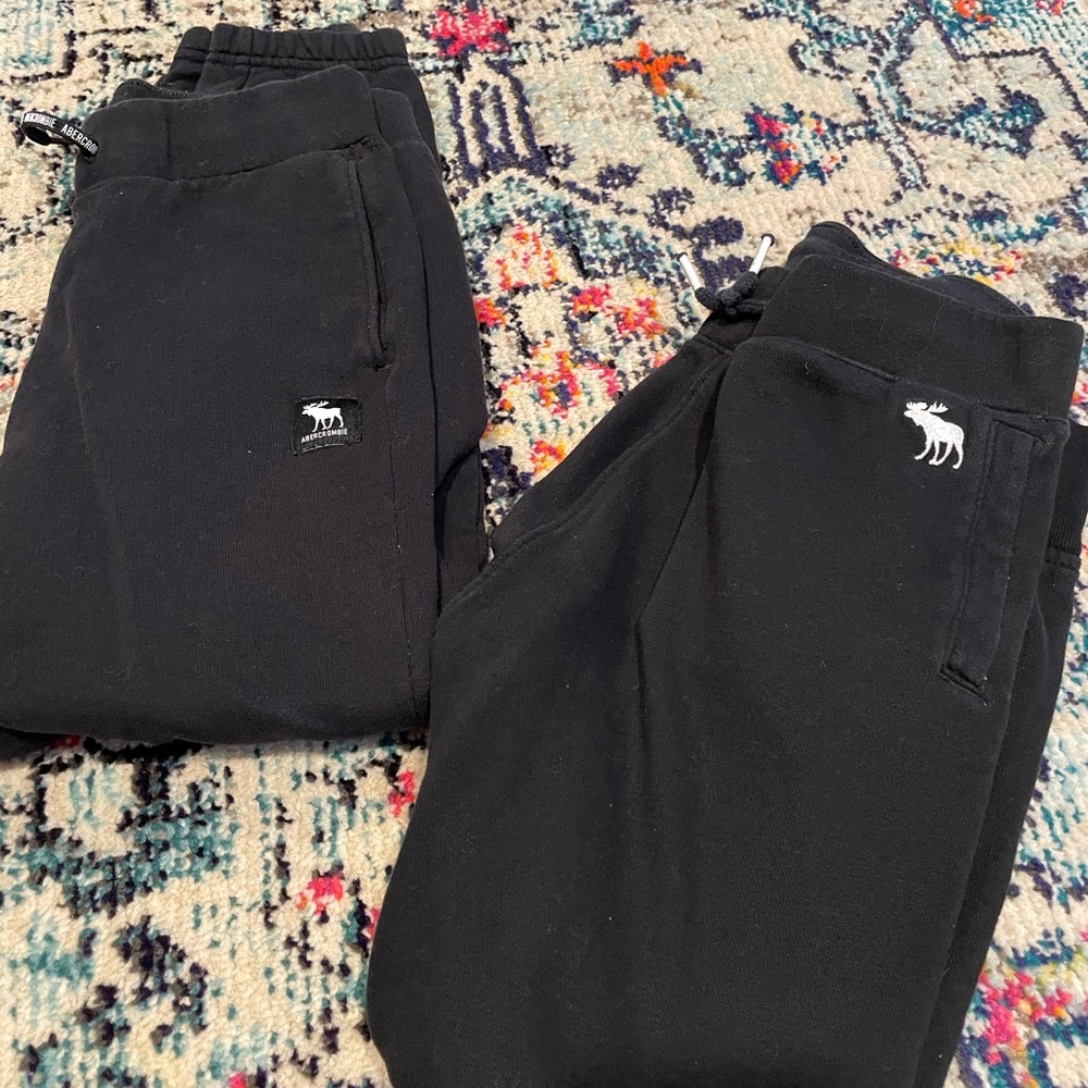 Abercrombie youth joggers